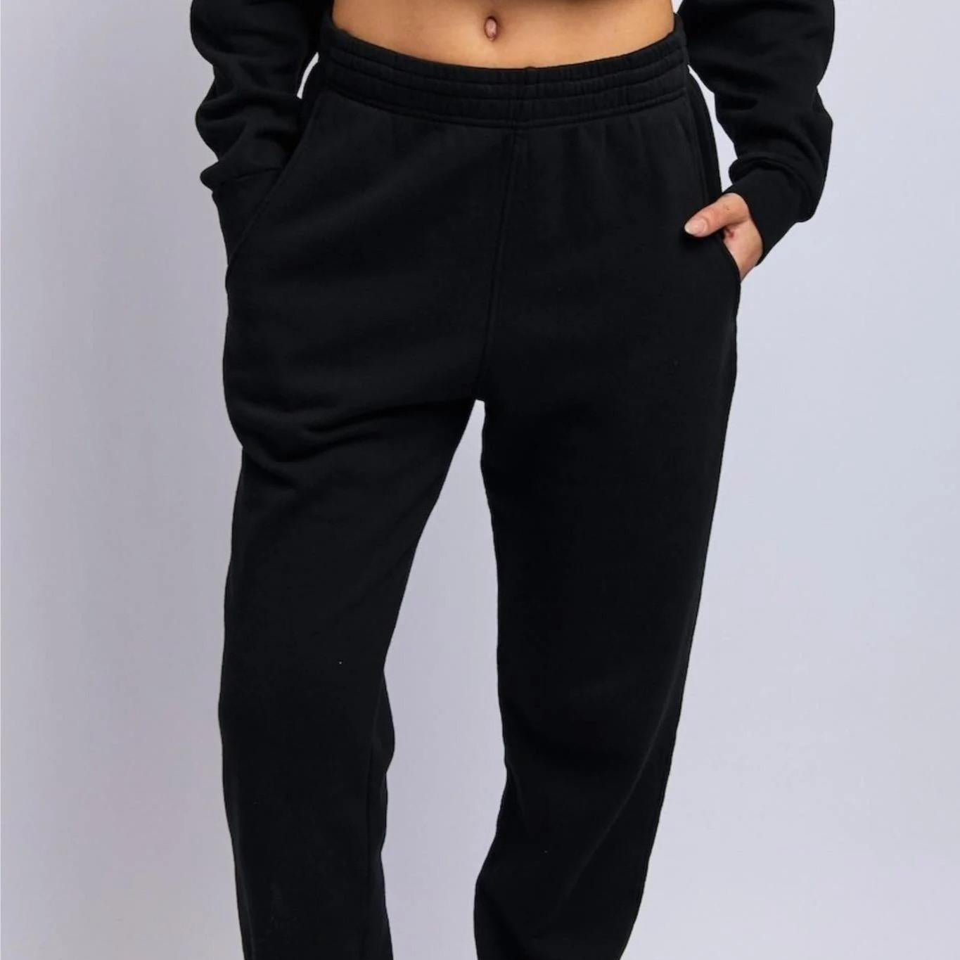 Women's Lightweight Relaxed Sweatpants, Super Black