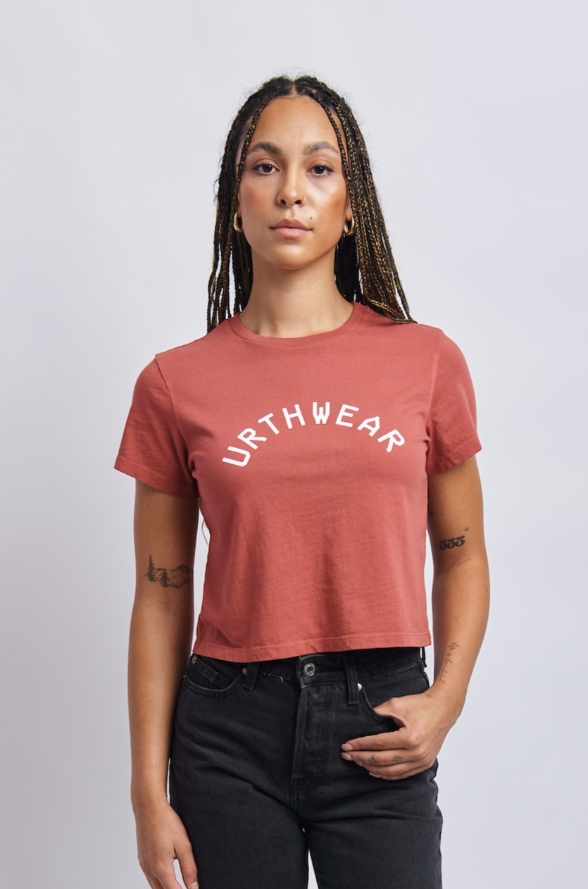 Arch Logo Midweight Crew Tee, Ash Red